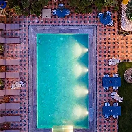 Motif 5* جفتليك كوي